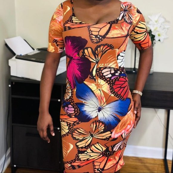 Women Casual Butterfly printed Dress - Picture 4 of 4